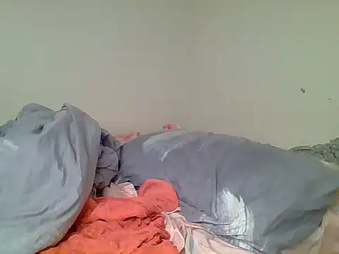 slutty_vel webcam