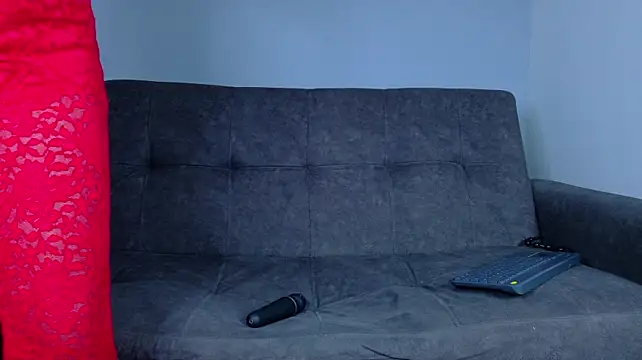 CrystalYounng__ webcam
