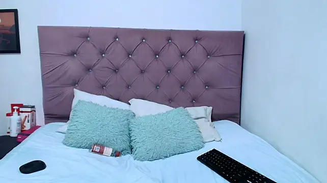 Khelany_Starr webcam