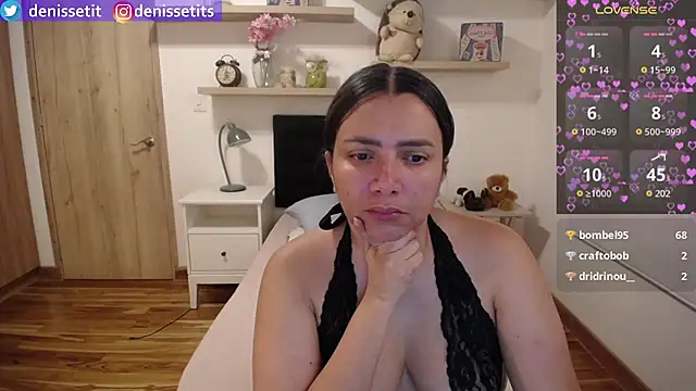 DenisseTits webcam