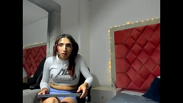 Stefany_Serna webcam