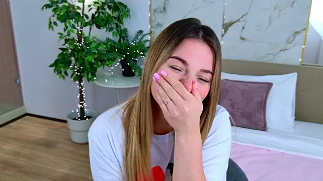 SweetyLicky webcam
