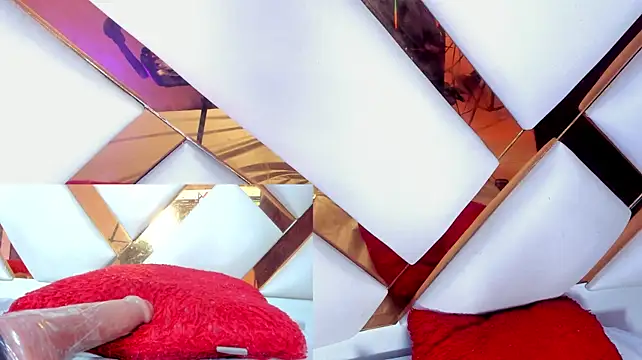 Dahlia_rossee webcam