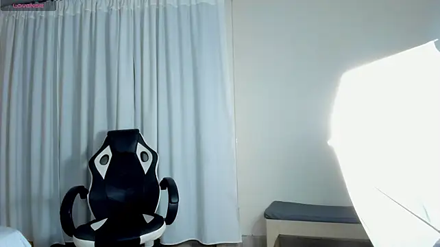 _Emmaa_Queen_ live cam preview