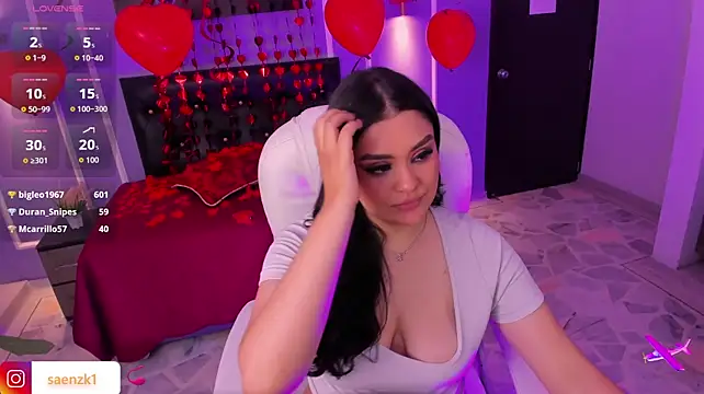 martinasaez live cam preview