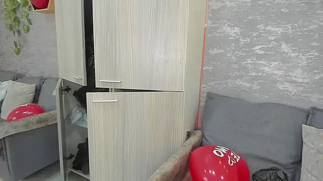 Mhelanny2 webcam