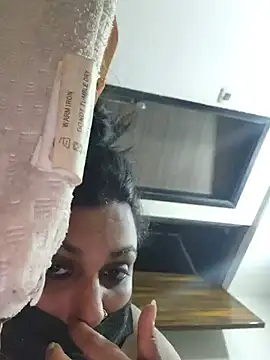 shreeni-jaiswa webcam