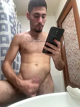Activazo1998 webcam