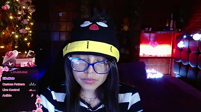 MidoriQuiinn webcam