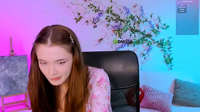 liana_kisses (F teen) - 💗🍑dance in lingerie🍑💗