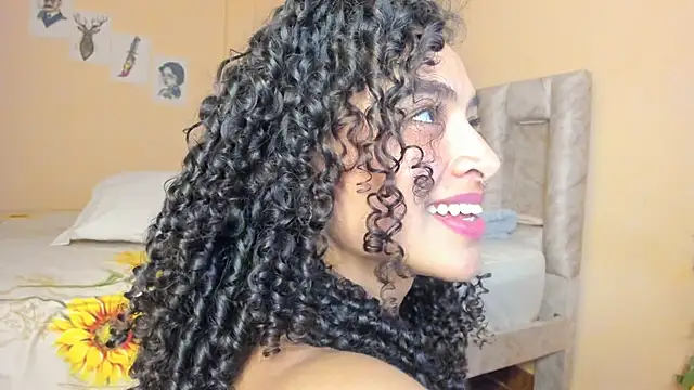 keniia_rizz (F young) - two fingers in my tight pussy 🤤😈