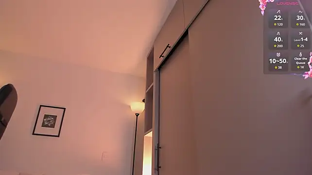 lizzycolins (F teen) - Anal plg in
