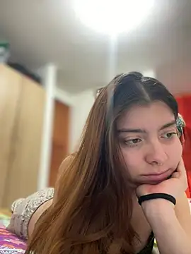 Cloew_Marz webcam