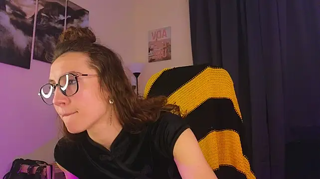laracroftmansion webcam