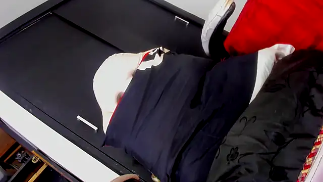 DAIRABIGCOCK99 webcam