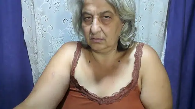 ExquisiteMature webcam