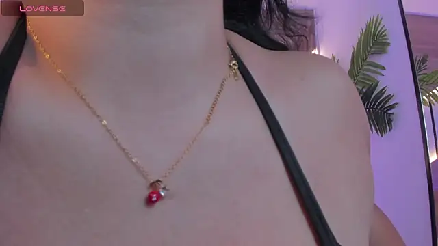 lola_cheerry webcam