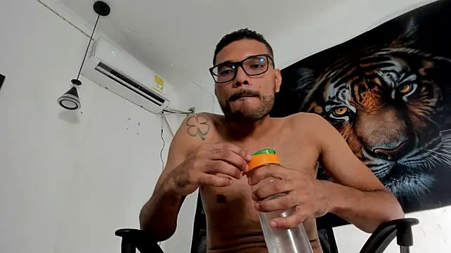 Elias_Thunderr webcam