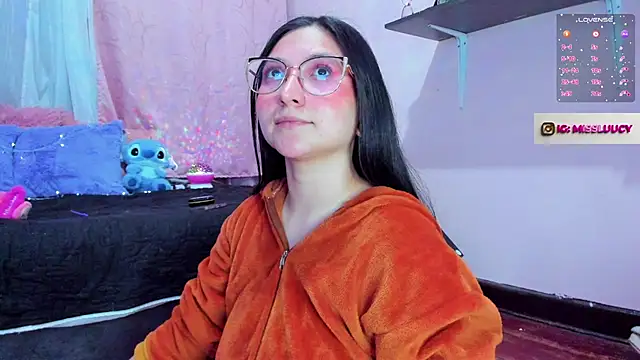 lucy_neil webcam
