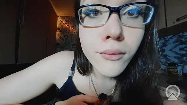 RachelSav webcam