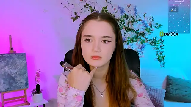 liana_kisses webcam