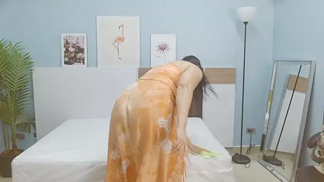 sophia_hadid webcam