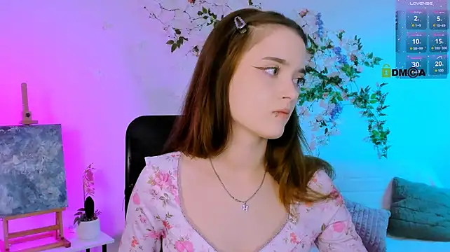 liana_kisses webcam