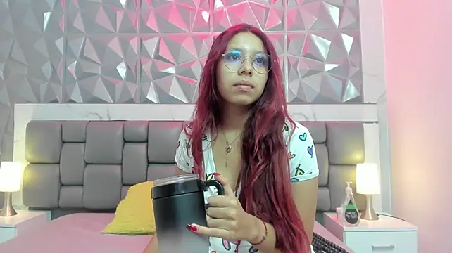 KathyAiden webcam