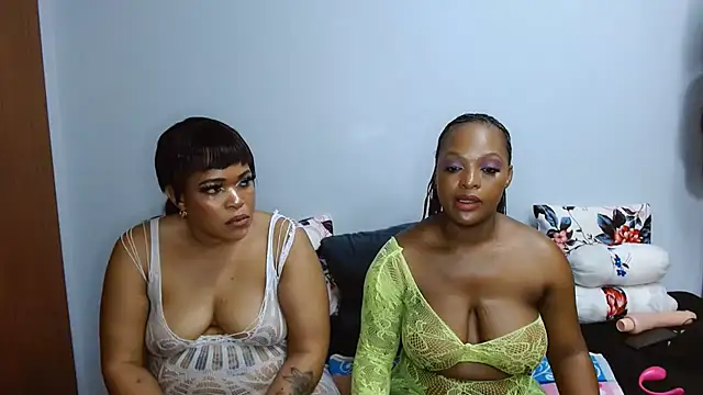 yellowpeachesxxx