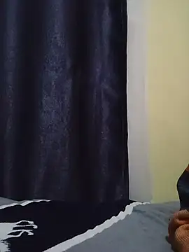 yoursidegurl webcam