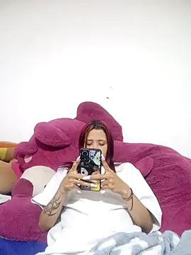 Lya_Ross19 webcam