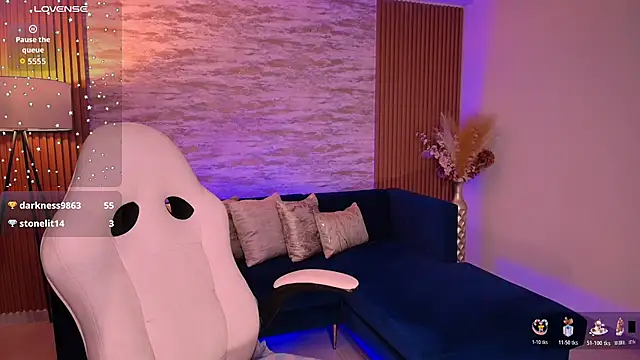 Nyomi_tyler webcam