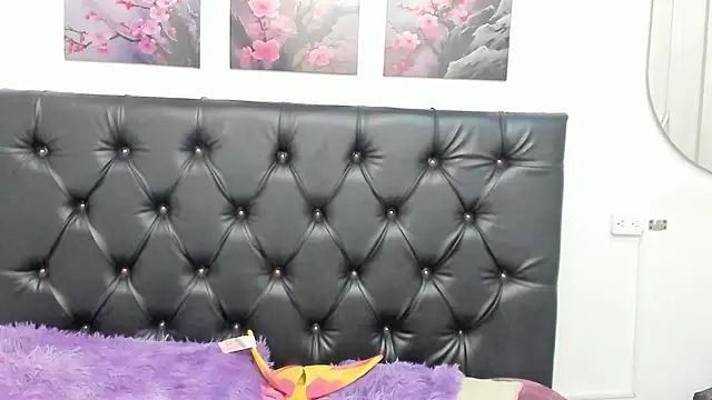 pinky_f00x webcam