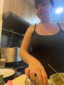 Angela_boobs19 webcam