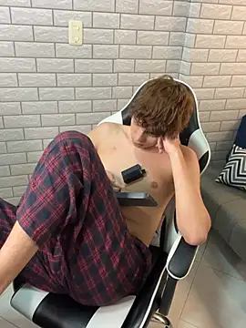 Nicola_hard webcam