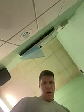 Minmoi1984 webcam