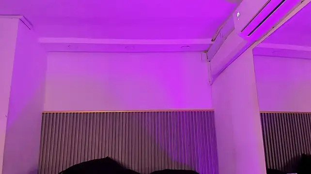 ashvalentine_ webcam