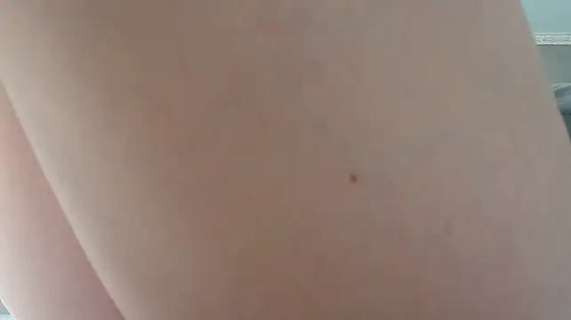 LaraLanee live cam on StripChat