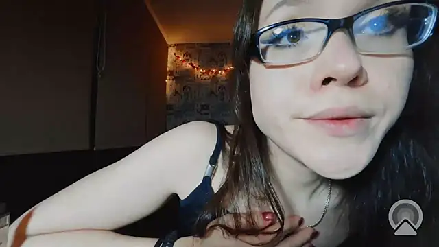 Модель: RachelSav