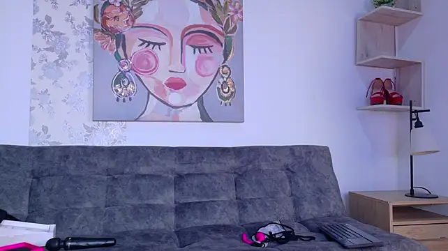taty_miller live cam on StripChat