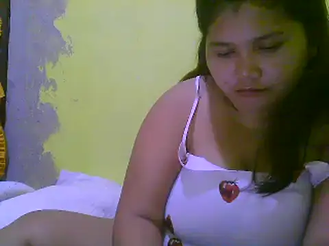 Creamsweetpussy28 webcam