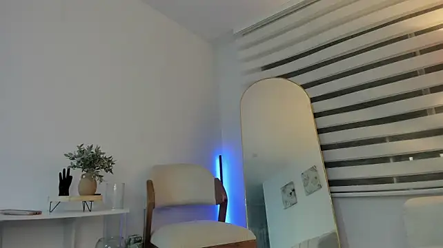 Ori_valentina webcam