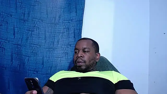 leandrohurtado69 webcam