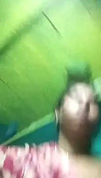 Rt_shreya live cam on StripChat