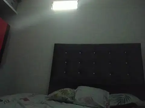 mila_luxx webcam