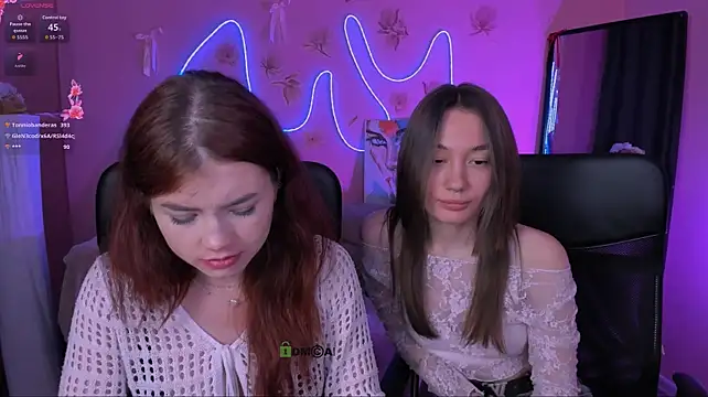 isabel_wave (G teen) - touch her boobs