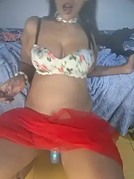naughtyjaanu webcam