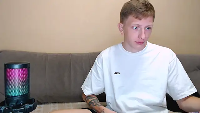 juliaanddima webcam