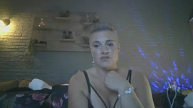 bicouple1992 live cam preview