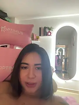 Jenn_Layton webcam
